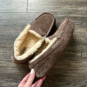 Ansley UGG slippers